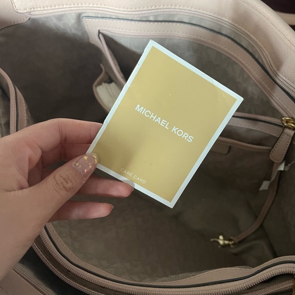 MK large pink tote - Picture 3 of 4